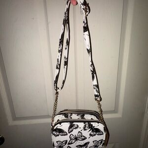 White Butterfly Crossbody Bag with Gold Chain Strap
